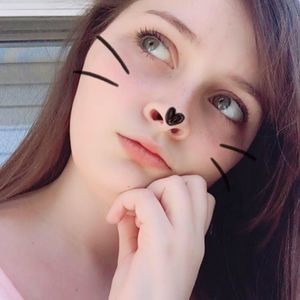 Meet your Posher, Ella